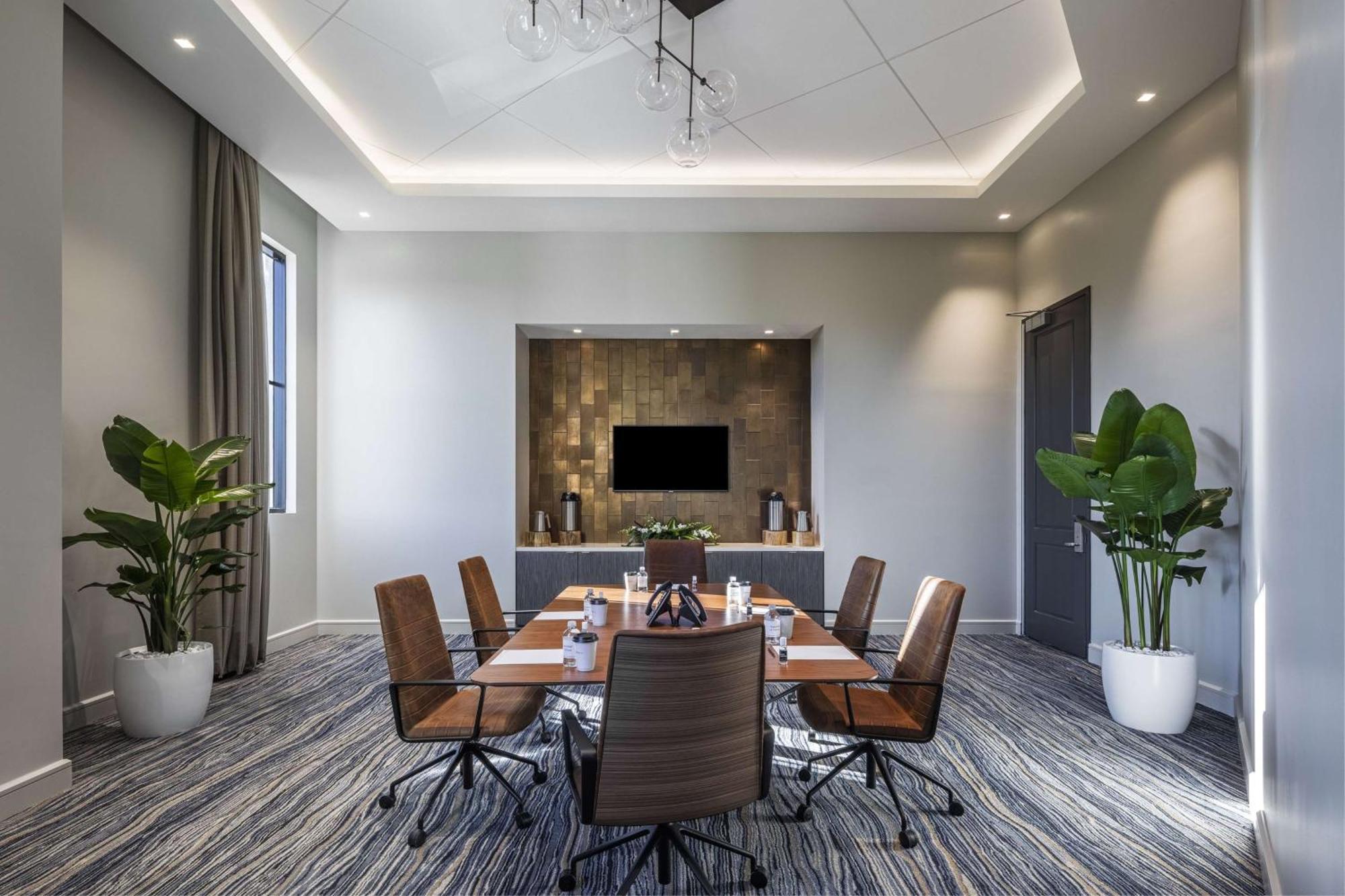 Thesis Hotel Miami Coral Gables, Curio Collection By Hilton ภายนอก รูปภาพ