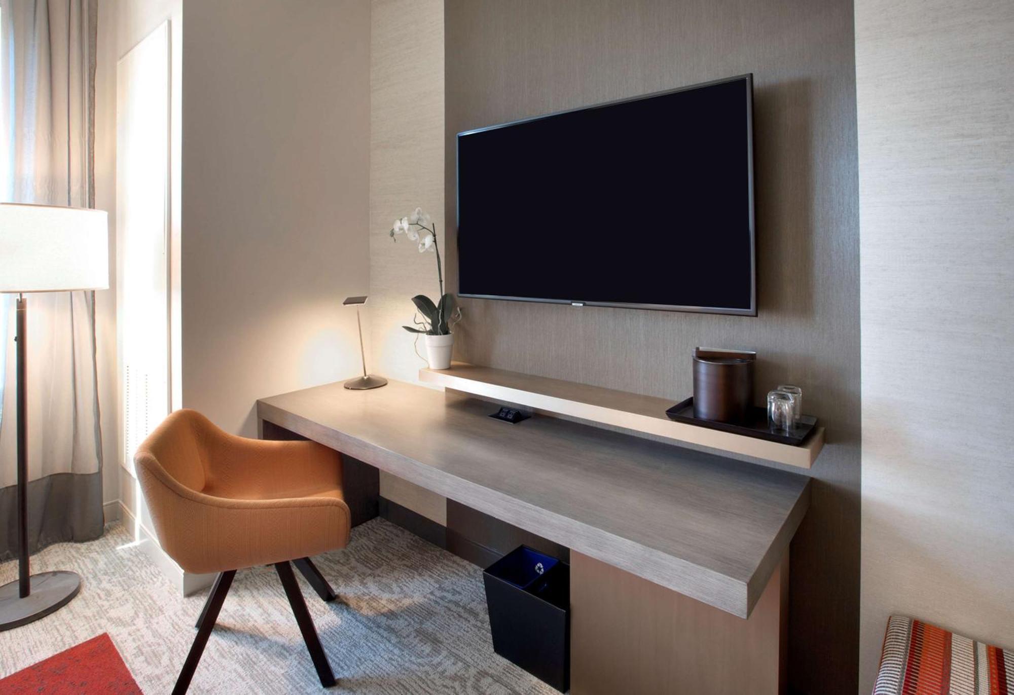 Thesis Hotel Miami Coral Gables, Curio Collection By Hilton ภายนอก รูปภาพ